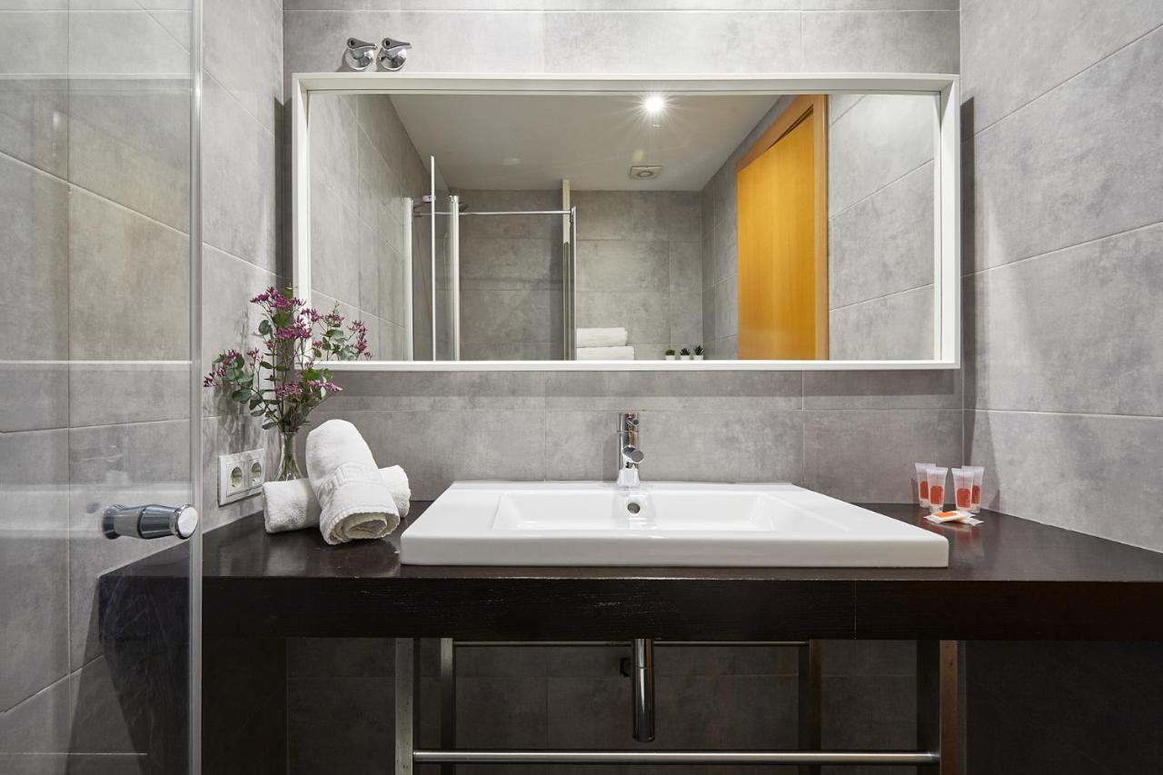 Bbarcelona Clot Apartments Eksteriør billede