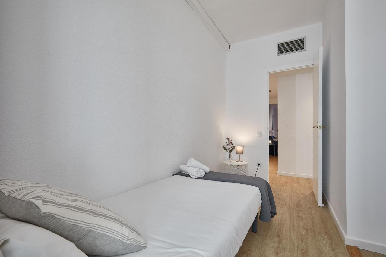 Bbarcelona Clot Apartments Eksteriør billede