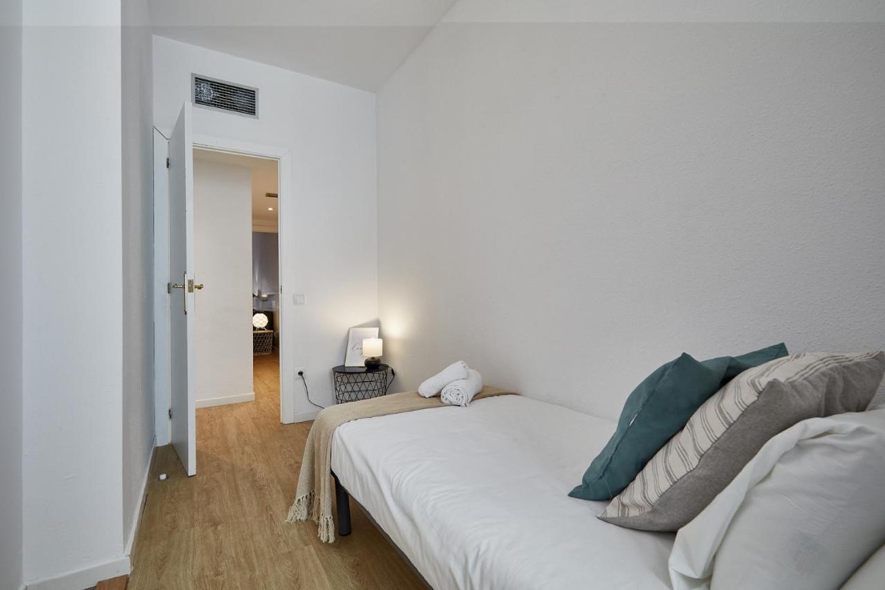 Bbarcelona Clot Apartments Eksteriør billede