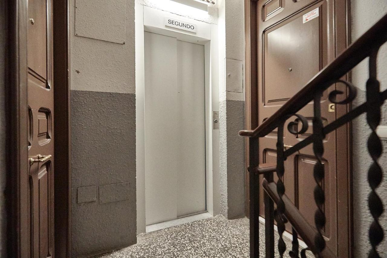 Bbarcelona Clot Apartments Eksteriør billede